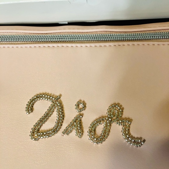NWB Dior Light Pink Cosmetic bag beauty💕 - Picture 4 of 8